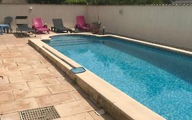 Villa Mamamia T4 avec piscine proche commerce au pied des Cévennes
